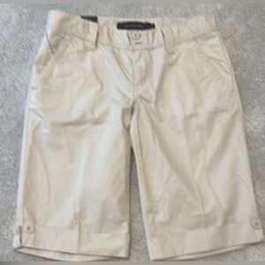 Calvin Klein Jeans Cream Bermudas Size 2